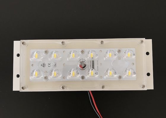 173mm Lensa 12 LED 5050SMD LED Light Module dengan sudut sinar 145x70 derajat untuk pencahayaan jalanan